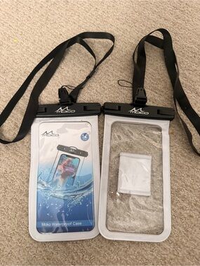 Moko 2 Waterproof Phone Cases- Clear/Black